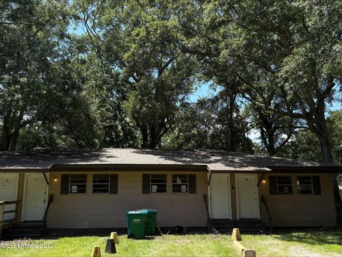 2-4519 Peach St, Pascagoula, MS, 39567-2312 | Card Image