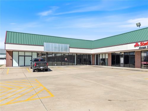 2213 Fayetteville Rd, Van Buren, AR, 72956-6508 | Card Image