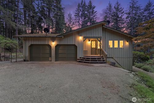 10500 Wicks Lake Rd Sw, Port Orchard, WA, 98367-6924 | Card Image
