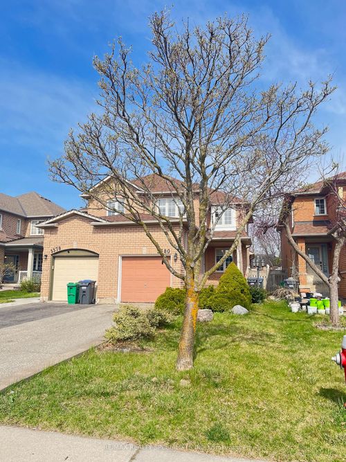5580 Creditrise Pl, Mississauga, ON, L5M6E3 | Card Image