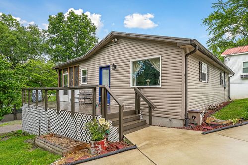 648 Still Point Rd, Smithville, TN, 37166-5514 | Card Image