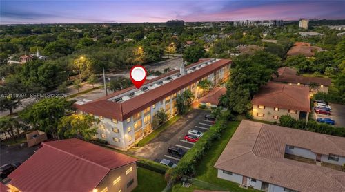 211-8605 W Sample Rd, Coral Springs, FL, 33065-4448 | Card Image