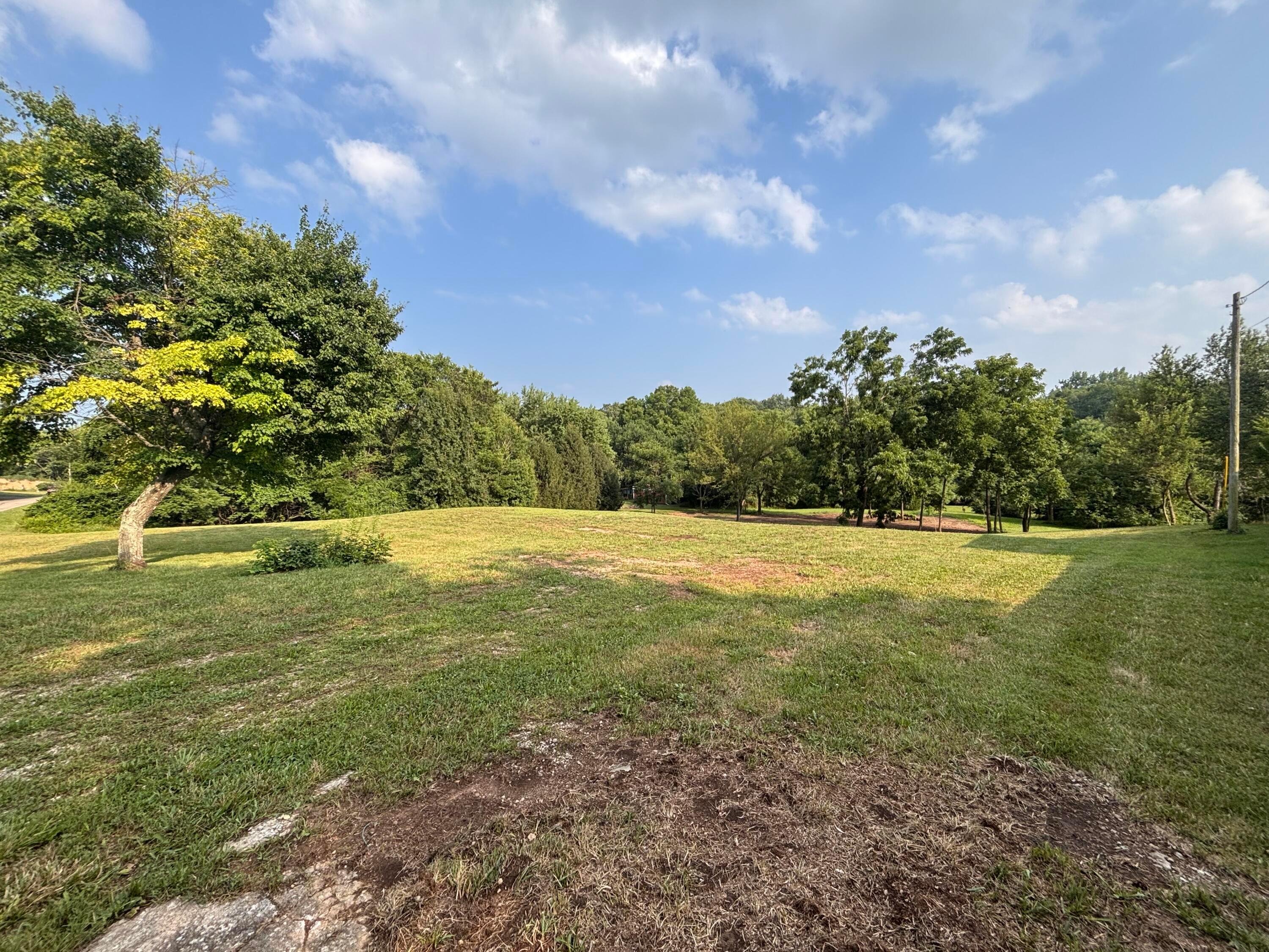 7067 Hagerty Rd, Ashville, OH 43103