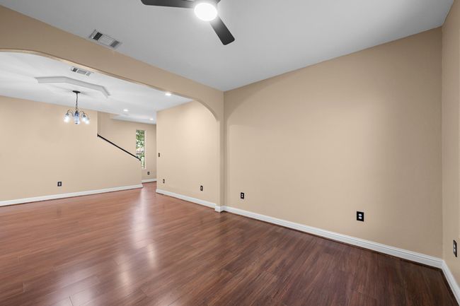 2713 Druid St, House other with 3 bedrooms, 3 bathrooms and 2 parking in Houston TX | Image 9