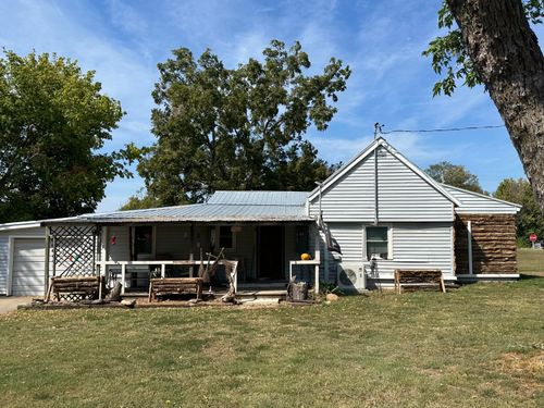 7 Box St, Arcola, MO, 65603-7709 | Card Image
