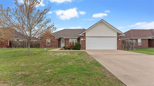 3111 S G St, Rogers, AR, 72758-7524 | Card Image