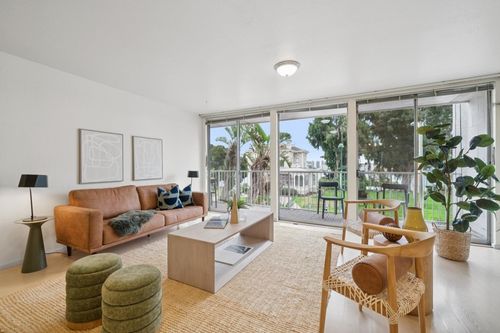 apt-201-1425 Lakeside Dr, Oakland, CA, 94612-4339 | Card Image
