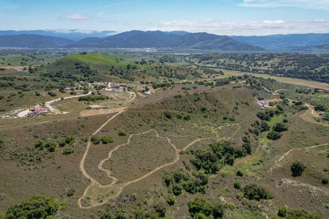 655 Bobcat Springs Rd, House other with 2 bedrooms, 2 bathrooms and null parking in Buellton CA | Image 37