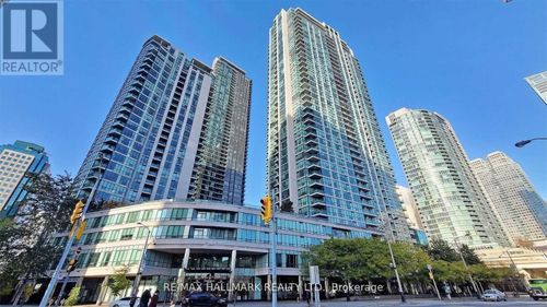 3803-16 Yonge Street, Toronto (Waterfront Communities), ON, M5E2A1 | Card Image