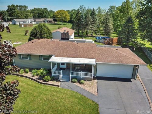6229 Cold Spring Trl, Grand Blanc, MI, 48439-7970 | Card Image