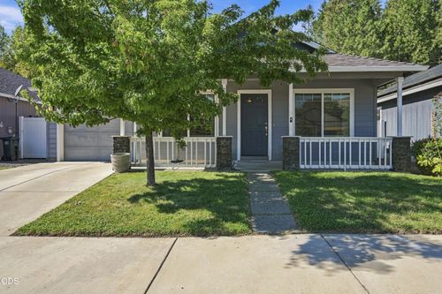 122 Sienna Way, Rogue River, OR, 97537-4544 | Card Image