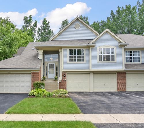 30w050-30W050 Willow Ln, Warrenville, IL, 60555-1060 | Card Image