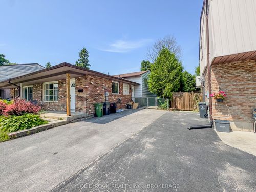 842B Milford Dr, Kingston, ON, K7P1A8 | Card Image