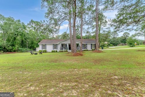 557 Pleasant Point Rd, Statesboro, GA, 30458-4160 | Card Image