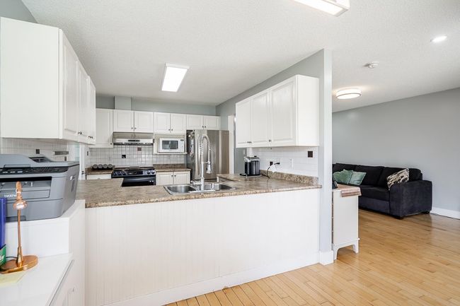 5 - 6452 121 Street, Townhouse with 3 bedrooms, 2 bathrooms and 4 parking in Surrey BC | Image 14