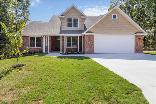 4 Muirkirk Ln, Bella Vista, AR, 72715-5025 | Card Image