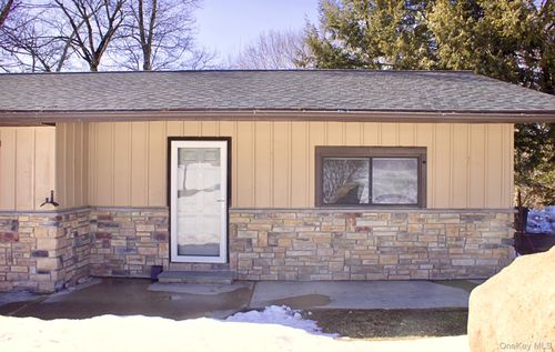 1-505 State Route 208, New Paltz, NY, 12561-2631 | Card Image