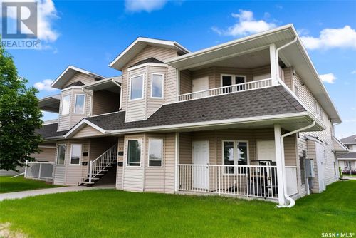 4156 Buckingham Dr E, Regina, SK, S4V3A9 | Card Image