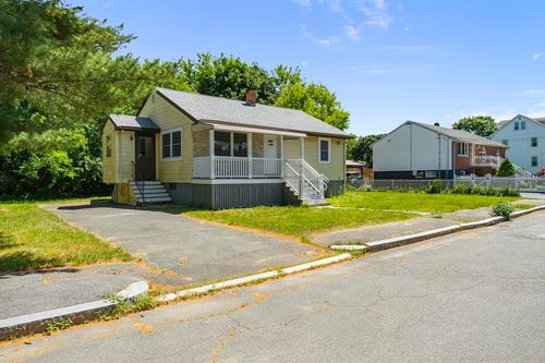 37 Bent Ave, Malden, MA, 02148-5903 | Card Image