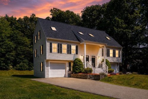 102-68 Brookfield Rd, Charlton, MA, 01507-5365 | Card Image