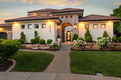2334 Leda Ln, Santa Clara, UT, 84765-5666 | Card Image