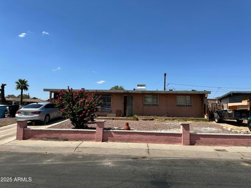 4936 W Highland Ave, Phoenix, AZ, 85031-1335 | Card Image