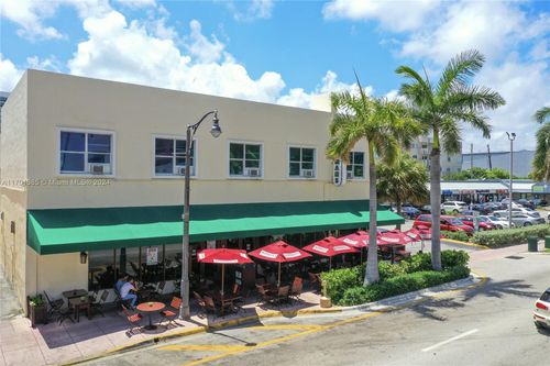 3-6760 Collins Ave, Miami Beach, FL, 33141-3241 | Card Image