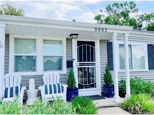 3032 S Grape Way, Denver, CO, 80222-6810 | Card Image