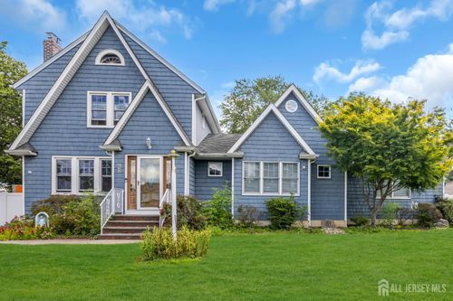 180 Minna Ave, Avenel, NJ, 07001-1253 | Card Image