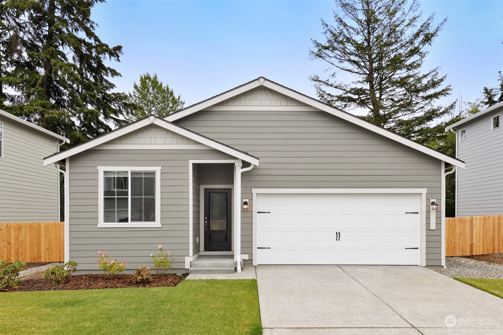 13th Avenue Ct, Tacoma, WA 98445