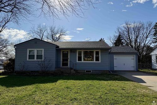 405 N Washington St, Council Grove, KS, 66846-1419 | Card Image