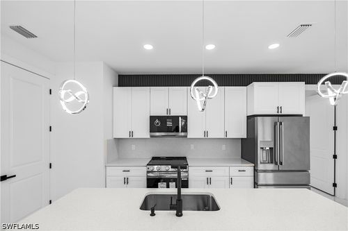 1113 Enrique St E, Lehigh Acres, FL, 33974-9534 | Card Image