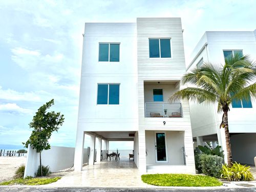 9-990 41st Street Gulf, Marathon, FL, 33050-2325 | Card Image