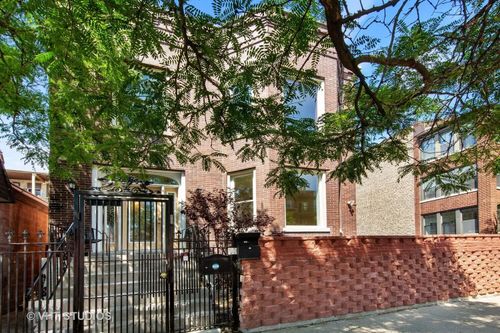 1-852 W Belle Plaine Ave, CHICAGO, IL, 60613-2109 | Card Image