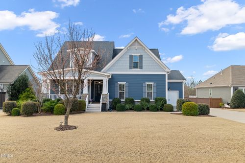 3317 Heathrowe Grove Ct, Fuquay-Varina, NC, 27526-3413 | Card Image