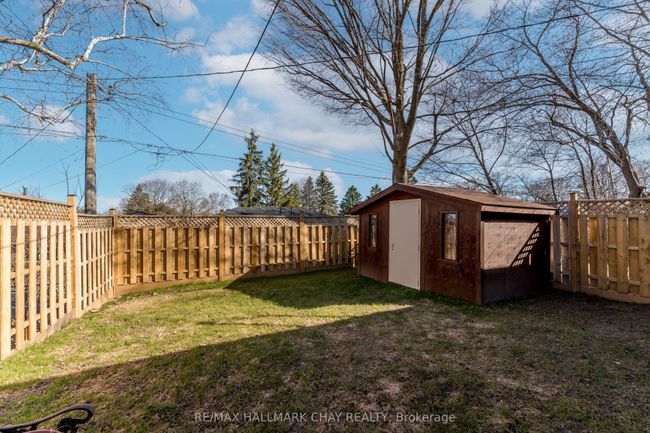 28 Brown St, House attached with 4 bedrooms, 2 bathrooms and 3 parking in Tottenham ON | Image 37