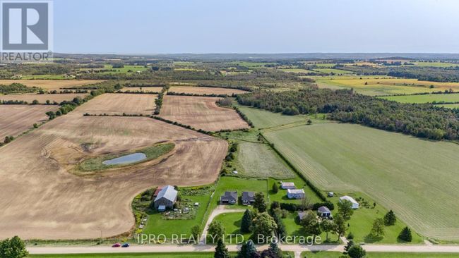 433457 S 4th Line S, Home with 6 bedrooms, 3 bathrooms and 24 parking in Amaranth ON | Image 23