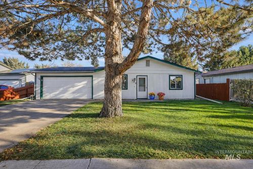 222 Avenida Del Rio Dr, Twin Falls, ID, 83301-9276 | Card Image