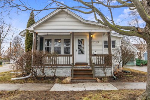 124 S Third Street, Marine City, MI, 48039 | Card Image