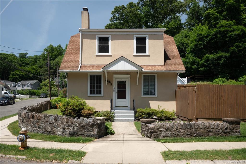 Stanley Ave, Hastings On Hudson, NY 10706
