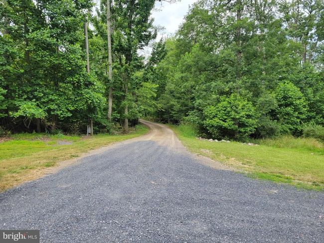 495 Capon Woods Resort Rd, House other with 3 bedrooms, 2 bathrooms and null parking in HIGH VIEW WV | Image 5