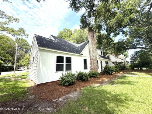 403 Bordeaux St, Jacksonville, NC, 28540-5418 | Card Image