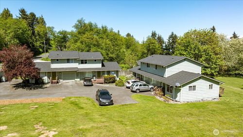 6305 Bob Galbreath Rd, Clinton, WA, 98236-9538 | Card Image