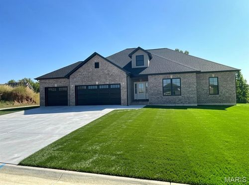 208 Donna Court, Columbia, IL, 62236 | Card Image