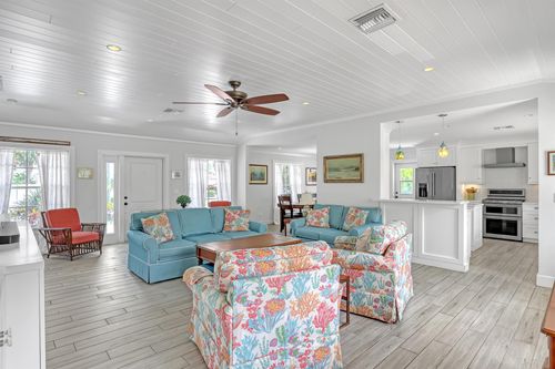 219 Claremont Ln, Palm Beach Shores, FL, 33404-6209 | Card Image