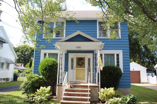 646 Tioga Ave, Kingston, PA, 18704-5628 | Card Image