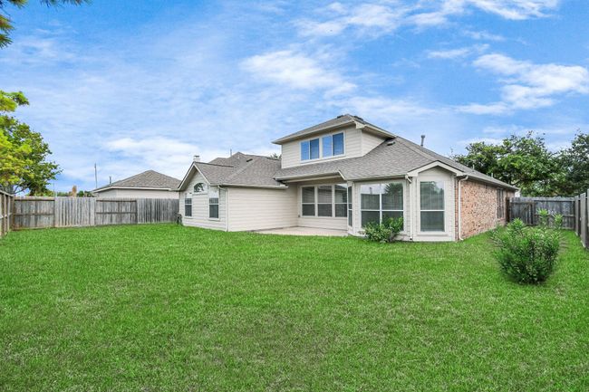 1604 Spring Glen Ln, House other with 3 bedrooms, 3 bathrooms and 2 parking in Pearland TX | Image 46