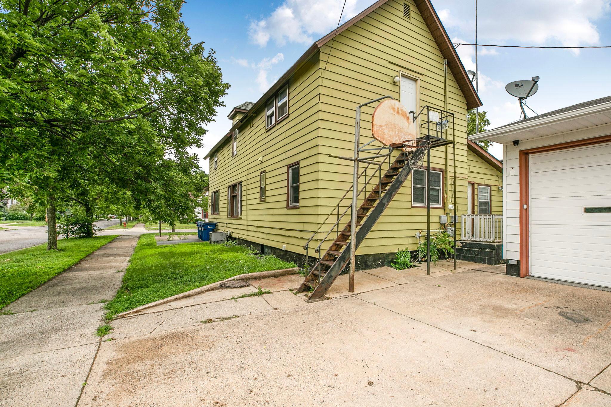 Residential Income in Saint Cloud 3