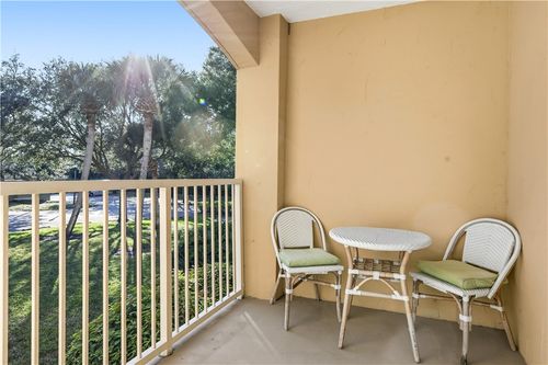 apt-208-5050 Fairways Cir, Vero Beach, FL, 32967-1856 | Card Image