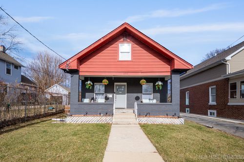 950 2nd Ave, Aurora, IL, 60505-3753 | Card Image